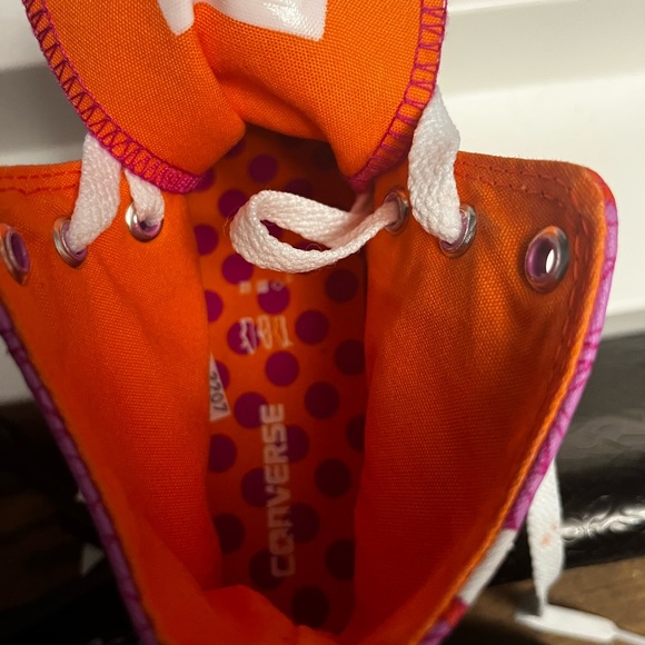 NWOT Girls Converse Chuck Taylor All Star High Topss - Picture 5 of 8